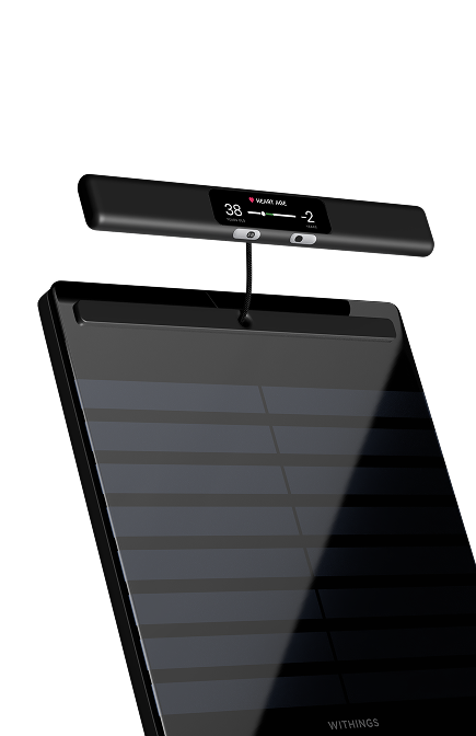 Body scale with ECG sensor bar